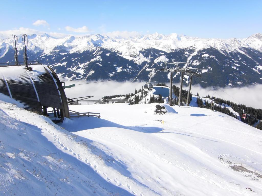 Gaestehaus Gratz - Inklusive Eintritt In Die Alpentherme Дорфгаштайн Экстерьер фото